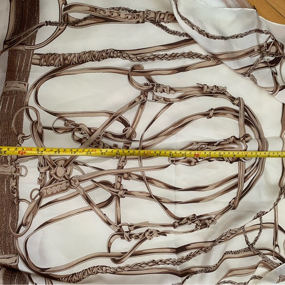 Silk scarf - Picture 5 of 6